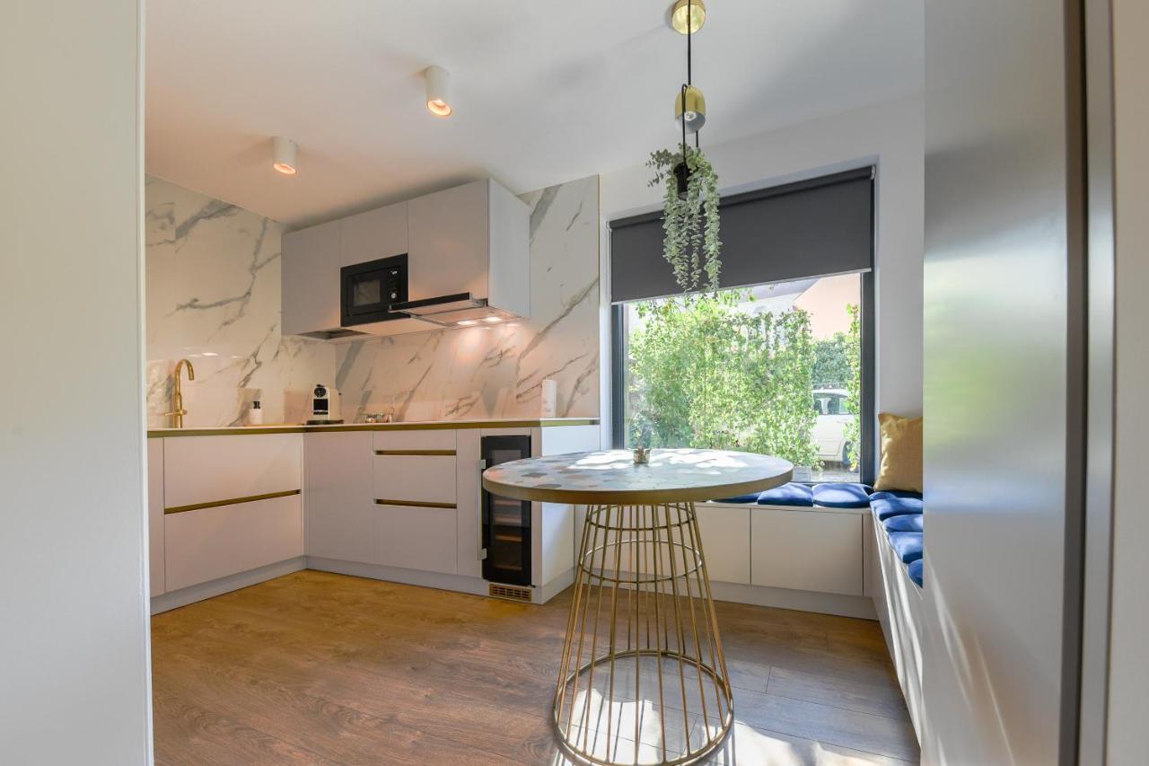 Designer Apartment In The City Center كلوج-نابوكا المظهر الخارجي الصورة