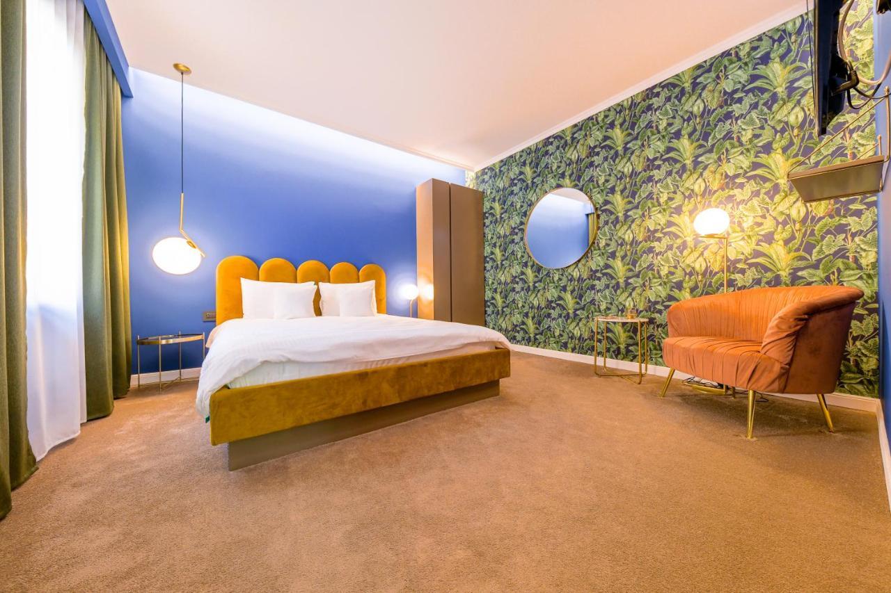 Designer Apartment In The City Center كلوج-نابوكا المظهر الخارجي الصورة