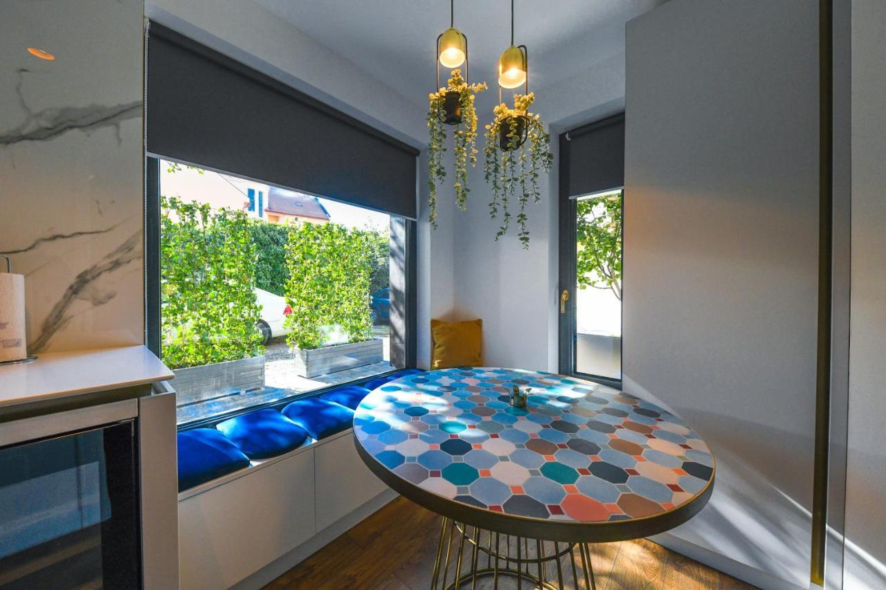 Designer Apartment In The City Center كلوج-نابوكا المظهر الخارجي الصورة